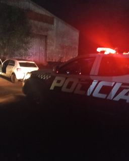 Servidor p&uacute;blico &eacute; preso ao invadir e tentar furtar barrac&atilde;o da prefeitura