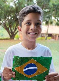 Com joelho machucado, menino de 9 anos morre ap&oacute;s idas e vindas a UPAs