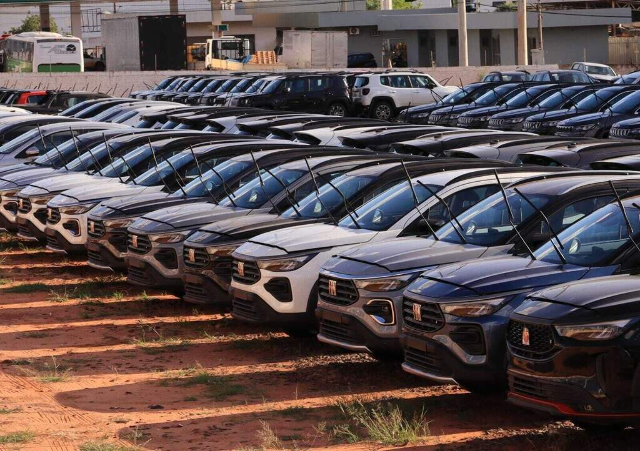 Venda de ve&iacute;culos cresce em mar&ccedil;o, mas MS reduz ritmo no trimestre
