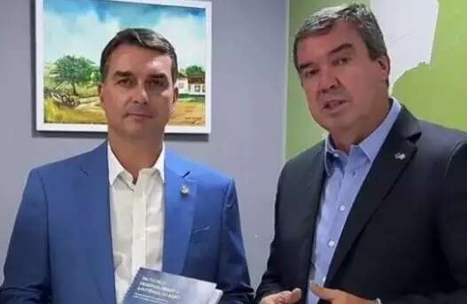 Riedel diz que Fl&aacute;vio Bolsonaro vem conhecer MS, n&atilde;o fazer campanha eleitoral