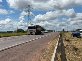 Restri&ccedil;&atilde;o a caminh&otilde;es na BR-262 come&ccedil;a ao meio-dia