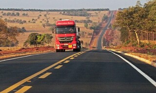 Agesul lan&ccedil;a pacote de licita&ccedil;&otilde;es para pavimenta&ccedil;&atilde;o em quatro cidades de MS