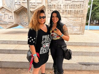 1&ordm; &ocirc;nibus sai lotado do Centro rumo ao aut&oacute;dromo para o show do Guns