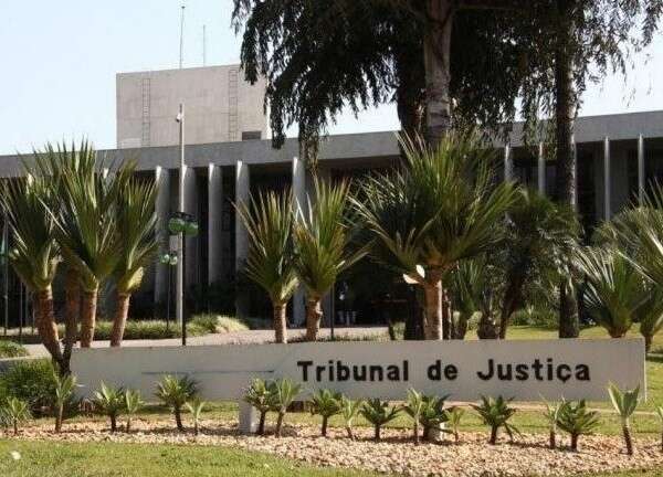 Ex-s&iacute;ndico &eacute; obrigado a explicar contas de gest&atilde;o, decide Justi&ccedil;a