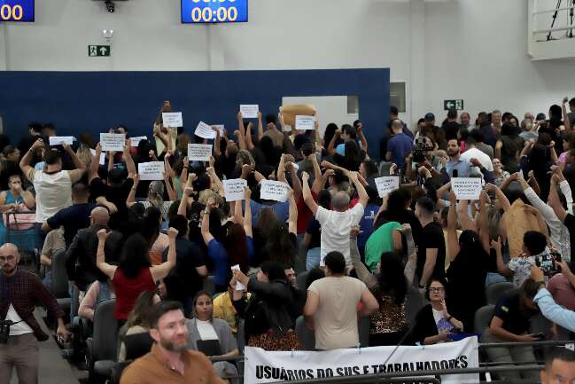Terceiriza&ccedil;&atilde;o da sa&uacute;de ser&aacute; cautelosa e depender&aacute; da popula&ccedil;&atilde;o, garante prefeita