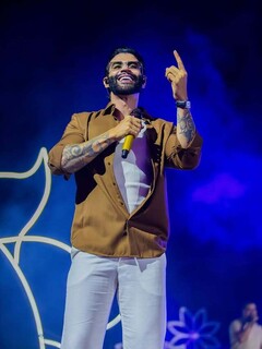 Fim de semana tem Gusttavo Lima, Daniel e Biquini Cavad&atilde;o