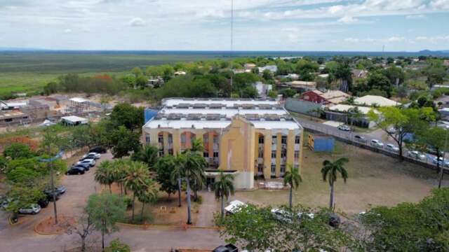 Prefeitura quer &ldquo;vender&rdquo; folha de pagamento por R$ 9,8 milh&otilde;es