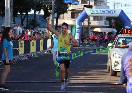 Vencedores de meia maratona j&aacute; projetam prepara&ccedil;&atilde;o para a S&atilde;o Silvestre