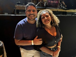 Noite com Nenhum de N&oacute;s e Biquini Cavad&atilde;o lava a alma dos roqueiros