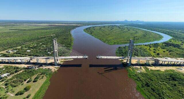 "Ponte da Rota Bioceânica deve ser concluída em 31 de maio"