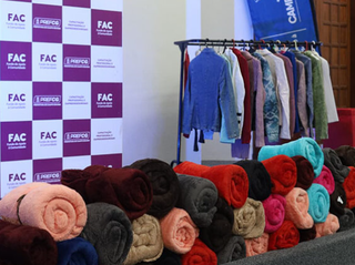 Inverno se aproxima e campanhas do agasalho mobilizam doa&ccedil;&otilde;es na Capital
