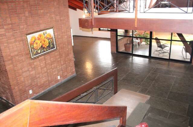 Juiz apressa Imol e quer mais detalhes sobre propriedade de im&oacute;vel &ldquo;de Bernal&rdquo;