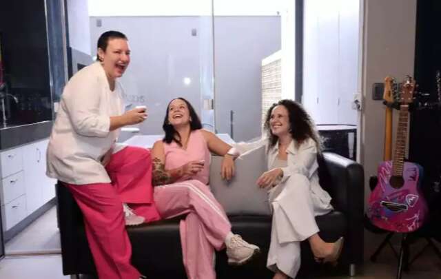 M&atilde;e, filha e amiga viram empresa e emplacam hits no mercado nacional