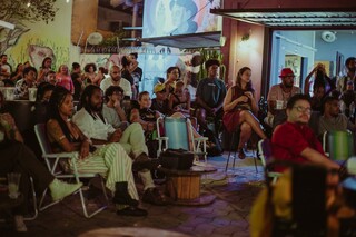 Pretou re&uacute;ne diferentes linguagens da arte negra em Campo Grande