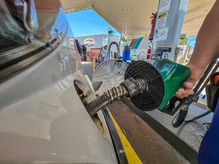 ANP autua posto por adicionar aditivo em combust&iacute;vel sem autoriza&ccedil;&atilde;o