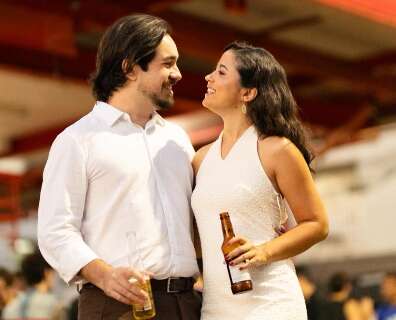 Boteco onde romance come&ccedil;ou foi cen&aacute;rio para ensaio de casamento 