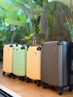 Bazar Vip terá mais de 9 mil peças com até 90% de desconto Bazar Vip terá mais de 9 mil peças com até 90% de desconto