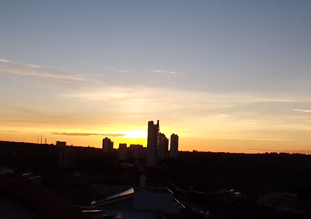 Calor e tempo mais firme marcam ter&ccedil;a-feira em Mato Grosso do Sul