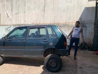 Guilherme turbinou o Uno antigo e carro virou sucesso no trânsito Guilherme turbinou o Uno antigo e carro virou sucesso no trânsito