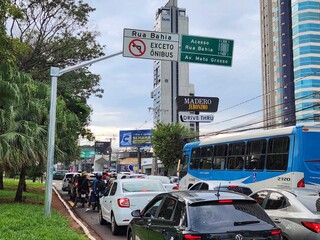 O fim das convers&otilde;es &agrave; esquerda vai melhorar o tr&acirc;nsito da Av. Afonso Pena?