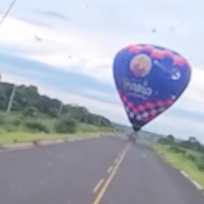V&iacute;deo registra pouso de bal&atilde;o pr&oacute;ximo &agrave; estrada em Aquidauana