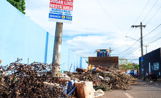No 1º dia de funcionamento, aplicativo recebe 231 denúncias de terrenos baldios No 1º dia de funcionamento, aplicativo recebe 231 denúncias de terrenos baldios