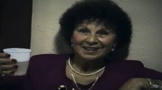 Aniversário perdido em VHS faz neta rever avó 30 anos depois da morte Aniversário perdido em VHS faz neta rever avó 30 anos depois da morte