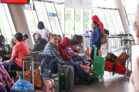 Atraso em viagem impede filha de ir a vel&oacute;rio da m&atilde;e e gera indeniza&ccedil;&atilde;o de 5 mil