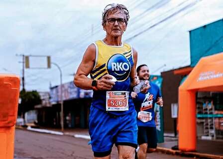 Aos 70 anos, Ubaldo se encantou pela corrida e j&aacute; fez a S&atilde;o Silvestre