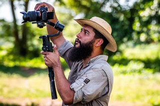 Bi&oacute;logo documenta cenas cotidianas para mostrar Pantanal real 