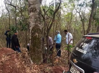 Mulheres s&atilde;o condenadas a mais de 80 anos por morte em &ldquo;tribunal do crime&rdquo;