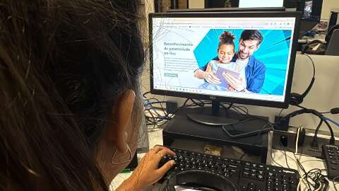 Reconhecimento de paternidade j&aacute; pode ser pedido pela internet