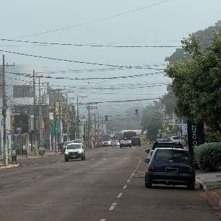 Maracaju acorda sob nevoeiro e previs&atilde;o indica mudan&ccedil;a no tempo ao longo do dia