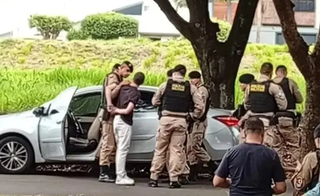 M&eacute;dico formado em MS atira em paciente durante consulta no Paran&aacute;