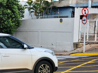 Mudan&ccedil;a de sentido na Rua 7 de Setembro causa confus&atilde;o no tr&acirc;nsito 