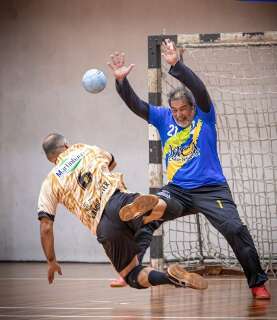 Com equipes internacionais, R&aacute;dio Clube promove torneio in&eacute;dito de handebol