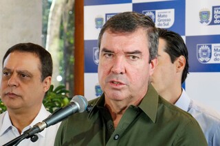 Riedel entrega obra de escola infantil e anuncia esgoto em distrito de Maracaju