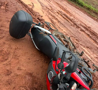Lama, tombos e 165 km n&atilde;o fazem professor desistir do ensino rural