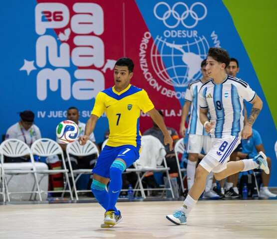 Jogador de MS &eacute; campe&atilde;o sul-americano com a Sele&ccedil;&atilde;o Brasileira de Futsal