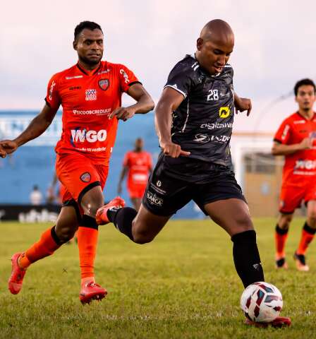 Sob chuva nas Moreninhas, Oper&aacute;rio empata com time goiano na S&eacute;rie D