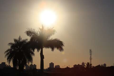 Onda de calor come&ccedil;a hoje e vai esquentar cidades por 6 dias em MS