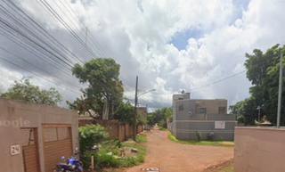 Homem &eacute; agredido com golpes na cabe&ccedil;a e socorrido em estado grave