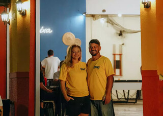 Casal abriu bar de brasilidades em 9 dias e fez galp&atilde;o ganhar vida na 14
