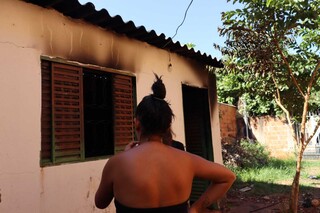 Por causa de um "n&atilde;o", homem queimou tudo que professora tinha