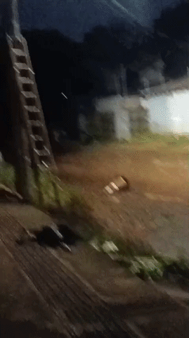 Funcionários de concessionária têm veículo furtado durante serviço