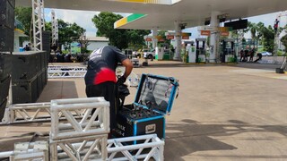 Posto monta estrutura para receber projeto C&ecirc; T&aacute; Doido amanh&atilde;