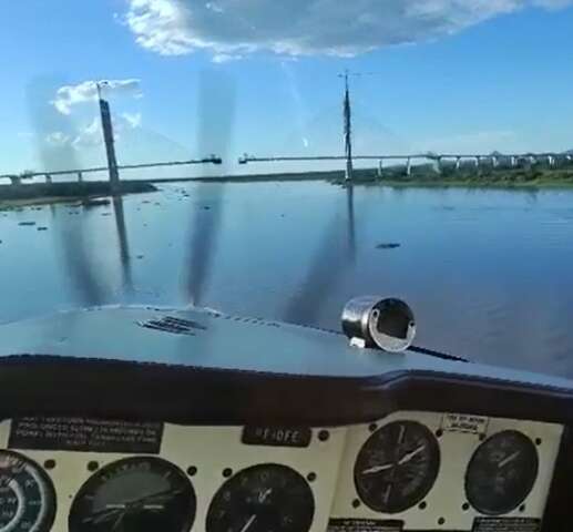 Voo sob ponte pode configurar atentado &agrave; seguran&ccedil;a a&eacute;rea, diz Pol&iacute;cia Civil