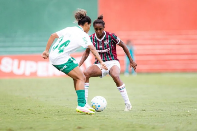 Palmeiras vira no fim e Bragantino vence no Brasileir&atilde;o Feminino