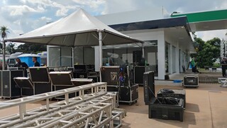 Posto monta estrutura para receber projeto C&ecirc; T&aacute; Doido amanh&atilde;