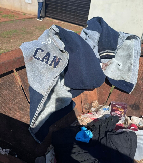 Homem diz ser pai de beb&ecirc; achado morto em lixeira e presta depoimento